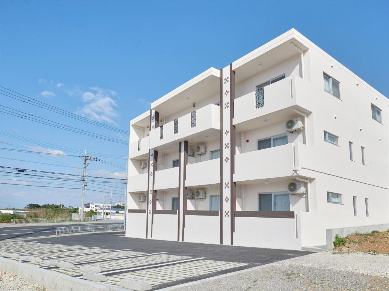 Condominium・yuyuki Yomitan Esterno foto